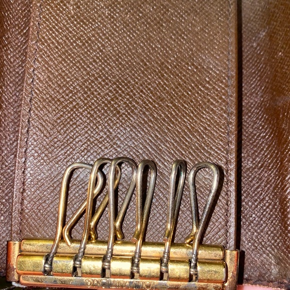 Louis Vuitton Card Case - Picture 6 of 9